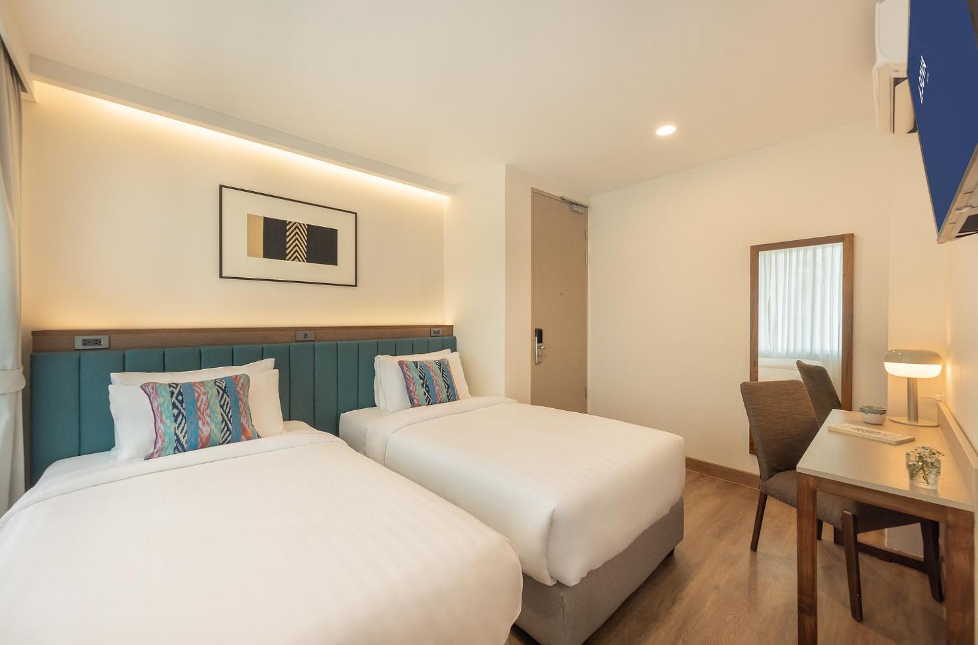 Sova Hotel Bangkok Exterior photo