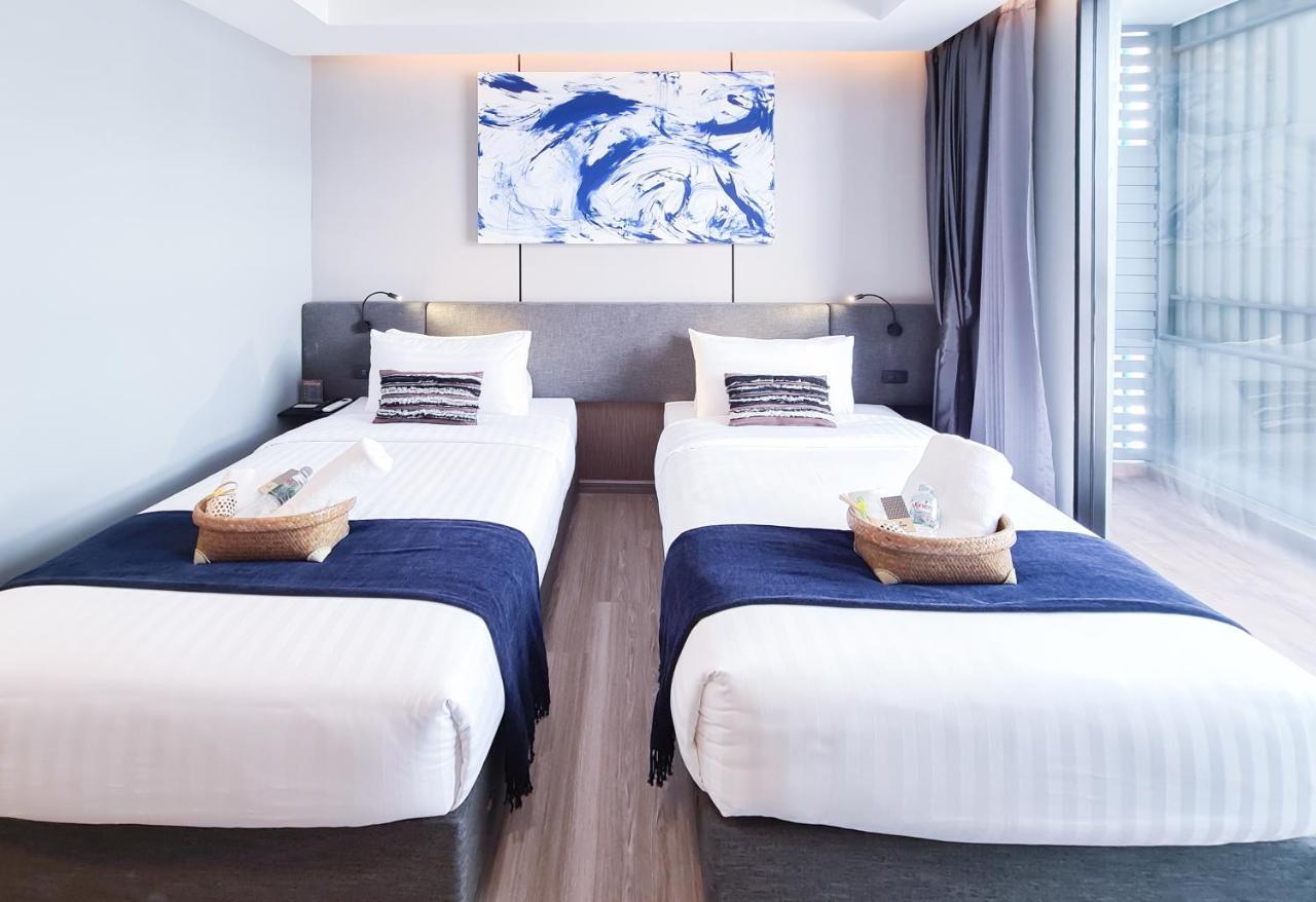 Sova Hotel Bangkok Exterior photo